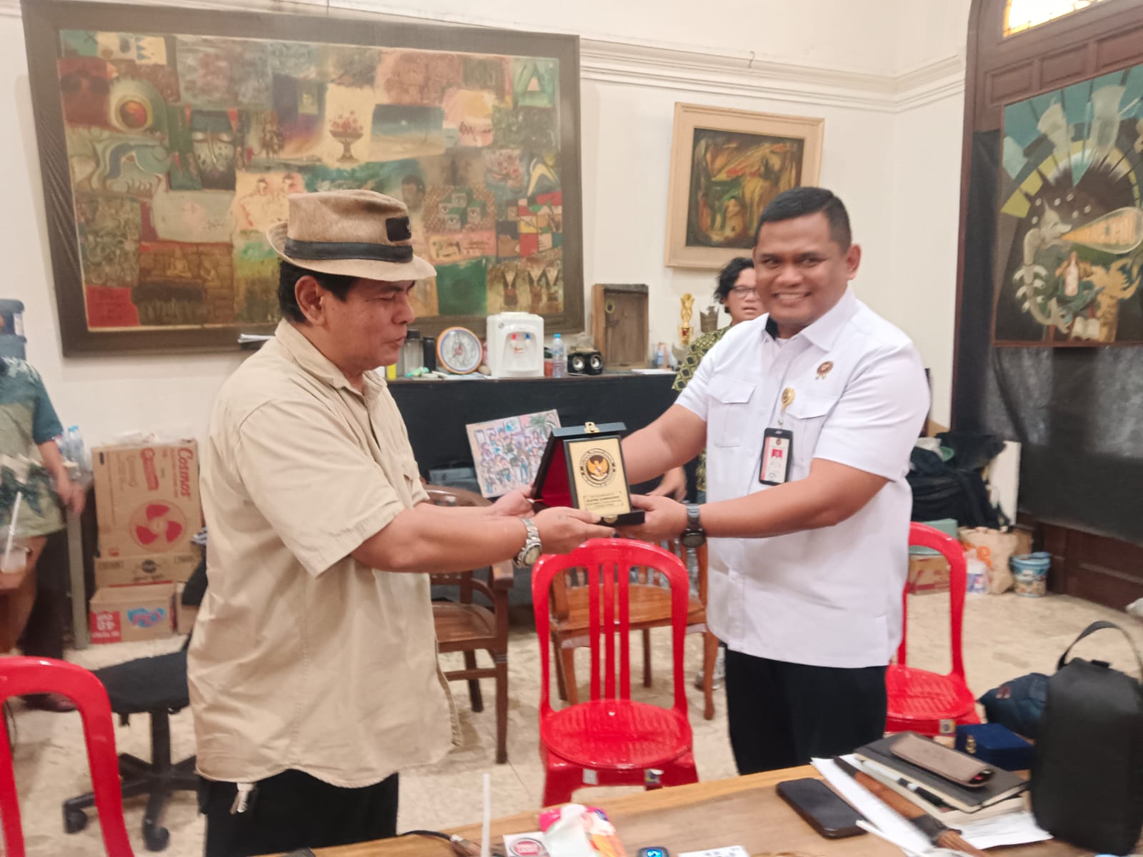 Dr Begi Hersutanto Deputi Geopolitik DPN bersama Ketua DKS Chrisman Hadi