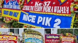 Karangan Bunga Ulang Tahun Teddy Berjejer, Dari Jenderal Hingga PIK