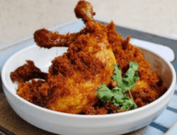 Ayam Goreng Lengkuas