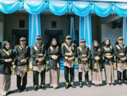 Tren Modis Uniform Ala Kolonial di HUT ke – 112 Kota Malang