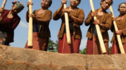 Kecerdasan Spiritual Dalam ‘MUSIKAL KOTEKAN LESUNG’ Diantara Masiv Individualisme Serba Ultra Pragmatis Global