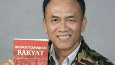 Mayjen TNI (Purn) Dr. Saurip Kadi - Ketua Dewan Penasehat Ksatria Merah Jambu Foundation