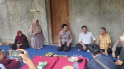 Jalan Ponorogo-Pacitan Di Blokade Warga, Emil Dardak Gercep Temui Warga Dengan Pendekatan Humanis