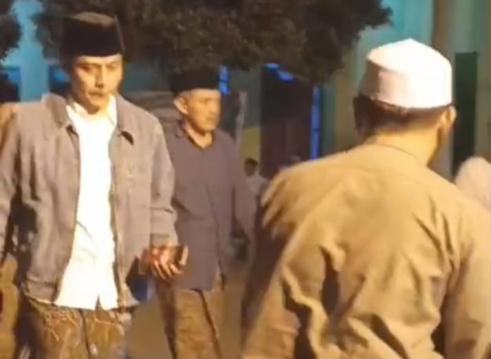 Gus Kautsar Ploso Kediri saat menghadiri acara kirim doa Almarhum KH Ahmad Muhammad Nur di Bululawang Malang.