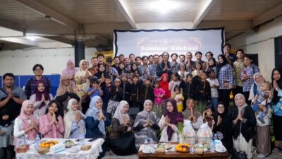 Seminar pendidikan karakter berbasis Sound of Borobudur menampilkan Trie Utami dan Purwa Tjaraka di Depok.