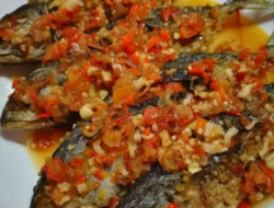 Ikan Goreng Sambel Pedas
