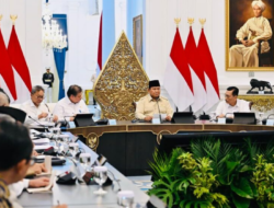 Jaga Kepercayaan Investor, Presiden Prabowo Bahas Stabilitas Pasar Keuangan